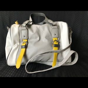 Crossbody handbag